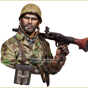 Young Miniatures German Paratrooper